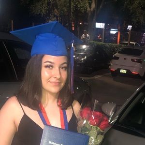 Meet your Posher, Brianna